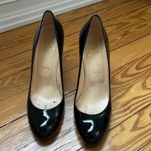 Louboutin heels size 41